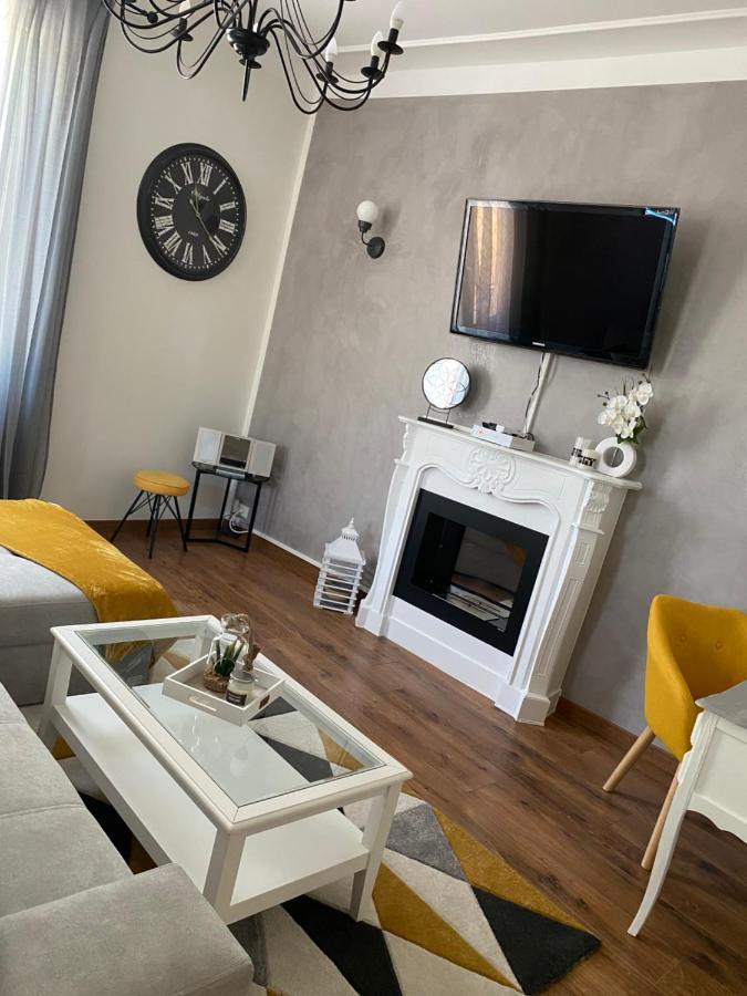 Appartement Cosy Et Moderne, Proche Cite Des Papes アヴィニョン エクステリア 写真
