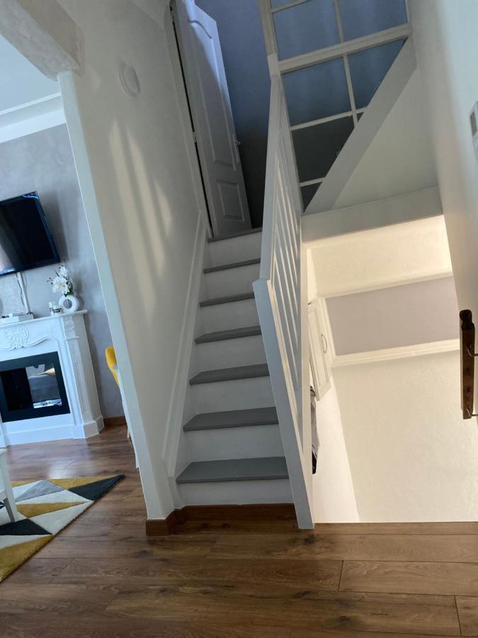 Appartement Cosy Et Moderne, Proche Cite Des Papes アヴィニョン エクステリア 写真