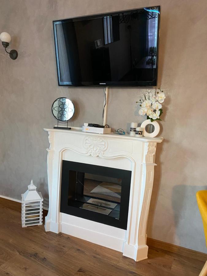 Appartement Cosy Et Moderne, Proche Cite Des Papes アヴィニョン エクステリア 写真